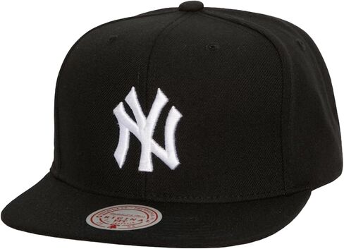 Mitchell & Ness New York Yankees MLB Evergreen Black/White Snapback Hat Cap in Saudi Arabia