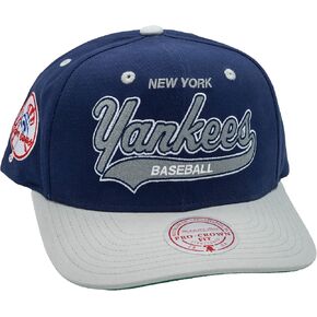 New York Yankees Tail Sweep 2.0 Pro Snapback Cap Navy in Kuwait