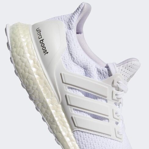adidas Ultraboost White/White 9 B (M) in Saudi Arabia