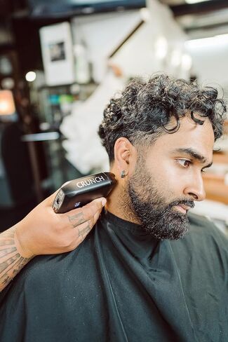 Barber Haircut Kit by SUPREME TRIMMER - Hair Trimmer & Men's Foil Shaver Professional Beard Trimmer - ST5220 & STF602 (Black Bundle) in Saudi Arabia