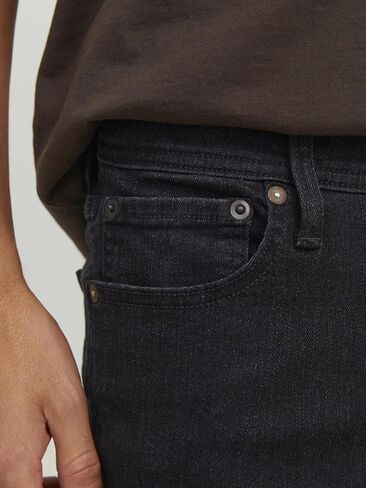 Jack & Jones Glenn Slim Fit Jeans in Saudi Arabia