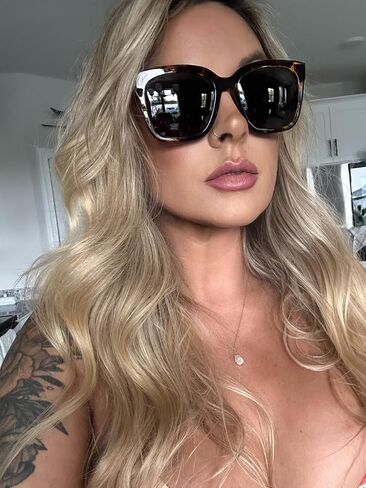 DIFF Bella Designer Square Oversized Sunglasses for Women UV400 Protection, Tortoise trendy fashion colors in Kuwait