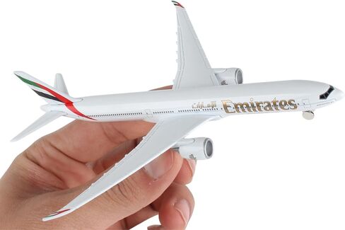Daron Planes Emirates 777X Single Plane RT9905 , Red for Unisex Children in Kuwait