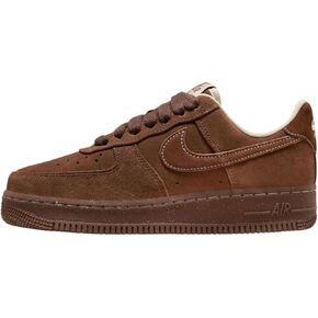 حذاء Nike Air Force 1 '07 للسيدات باللون الأبيض/الليموني مقاس 7 in Saudi Arabia