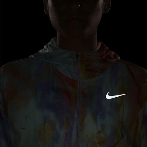 Nike Women's Lightweight Packable Full Zip Running Jacket in Saudi Arabia