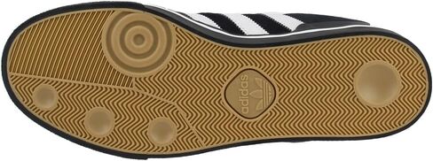 adidas F37863 : حذاء رياضي للرجال للتزلج in Saudi Arabia
