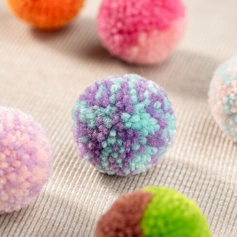 SHSHWANG Soft Pom Pom Cat Toy Balls 6 Pack, Cats Interactive Plush Toy Ball for Indoor Cats, Kitty, Kitten Chasing Toy Balls in Saudi Arabia