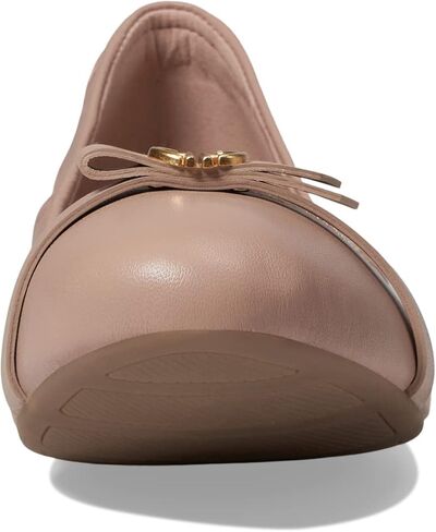 حذاء باليه مسطح Tova Bow حريمي من Cole Haan in Kuwait