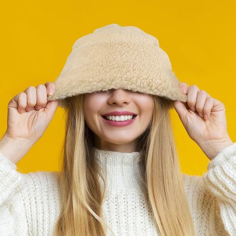 CHOK.LIDS قبعة شيربا بيني للرجال والنساء قبعة صغيرة ناعمة مكبلة قبعة شتوية رائجة في الهواء الطلق قبعات تخزين عصرية in Kuwait