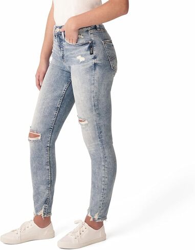 Silver Jeans Co. Women's Avery High Rise Curvy Fit Skinny Jeans in Saudi Arabia