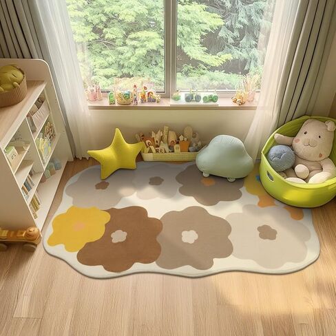 Floral Cute Rug 3x5 Irregular Scalloped Rug Beige Flower Shaped Indoor Mat Bedroom Floor Carpet Non Slip Washable Area Rug for Kids Room Playroom Living Room Entryway in Kuwait