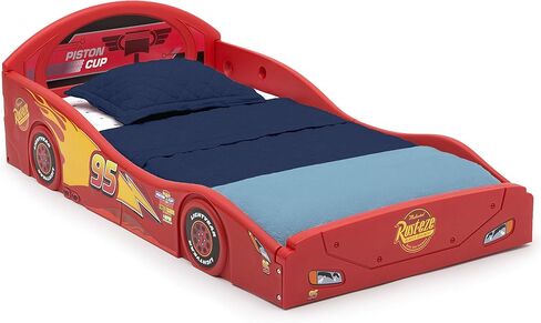 دلتا أطفال ديزني بيكسار سيارات Lightning McQueen Race Car Toddler Bed Sweet Sway in Kuwait
