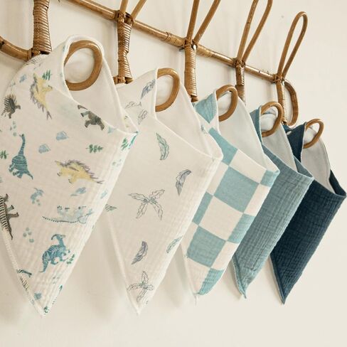 Muslin Baby Bibs 8 Pack ، Baby Bandana سحل مريلة للسيلان والمسنين ، والقطن ناعم للسيدات للفتيات الفتيان in Kuwait