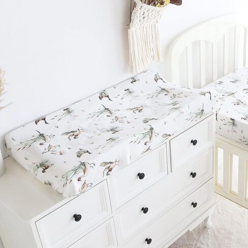 Lifetree Masslin تغيير غطاء وسادة للبنات Baby Girls ، 70 ٪ Viscose من الخيزران و 30 ٪ من القطن ، و 16 "× 32" أغطية وسادة الجدول حفاضات ، وألواح الوسادات المتغيرة الناعمة ، ونمط مالارددوك in Kuwait