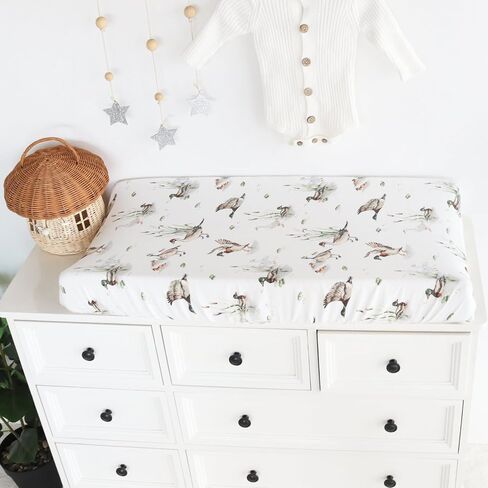 Lifetree Masslin تغيير غطاء وسادة للبنات Baby Girls ، 70 ٪ Viscose من الخيزران و 30 ٪ من القطن ، و 16 "× 32" أغطية وسادة الجدول حفاضات ، وألواح الوسادات المتغيرة الناعمة ، ونمط مالارددوك in Kuwait