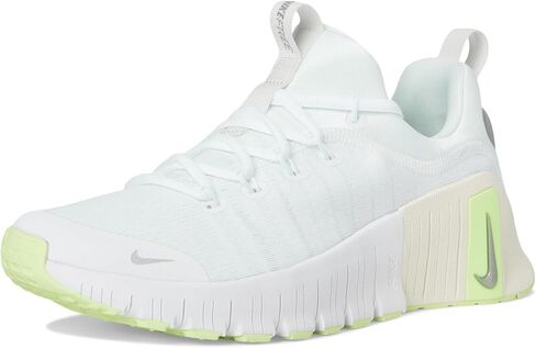 Nike Women's Free Metcon 6 Sneaker in Saudi Arabia