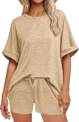 Casual set: oversized short-sleeved T-shirt with drawstring, shorts, casual wear in Kuwait