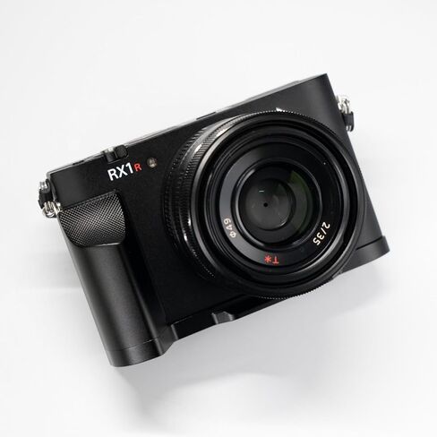 Wood Hand Grip L Plate Aluminum Alloy Base for RX1R3 RX1R III Camera (Black Aluminum) in Saudi Arabia