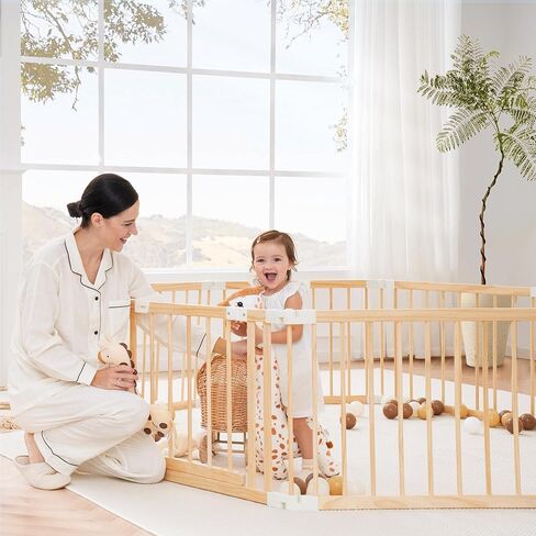 Wooden Playpen & Play Yards للأطفال والأطفال الصغار ، 67 * 67 بوصة قابلة للطي للطفل للعباء مع بوابة قفل ، مركز نشاط الأطفال في الهواء الطلق ، خشب الصنوبر in Kuwait