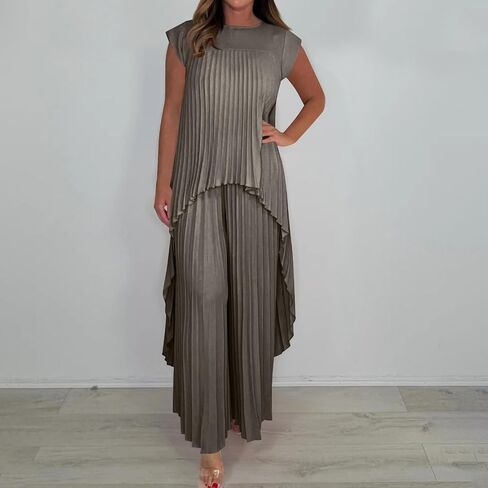 Satin Two Piece Outfits for Women Silk Sleeveless Irregular Hem Tank Tops Wide Leg Pleated Flowy Pants Lounge Sets in Saudi Arabia