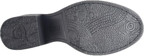 BORN Women's Thea in Saudi Arabia