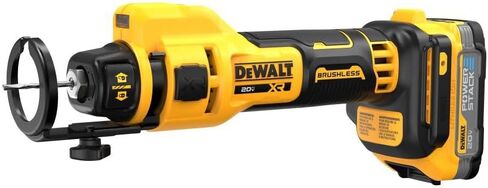 DEWALT 20V MAX CORDLALL SCROW PUN and CUTOUT KIT مع بطاريتين وشاحن 2 POWERSTAK (DCK265E2) in Saudi Arabia