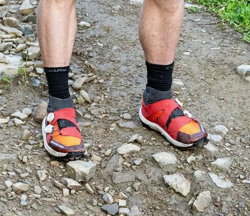 SPEEDLAND GL: SVT Trail Running Shoes - Super HTPU HTPU MIDAM FOAM MIDOSOLE ، SHOND FISTIF FIT DIAL SYSTEM ، MICHELIN 6.5 ملم نعل من الألياف الليفية ، الجزء العلوي المتماسك هندسي in Kuwait
