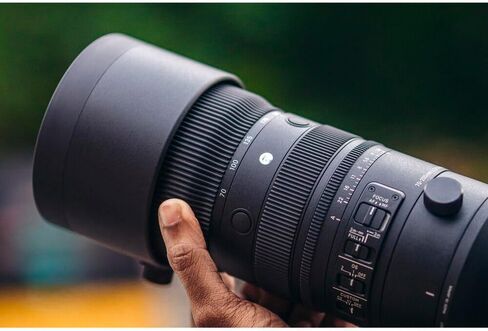 Sigma 70-200mm F2.8 DG DN OS Sports Lens for Sony E-Mount Cameras Cameras Telephoto Zoom 591965 Bundle with Deco Gear Photography Propack + Filter Kit + 64GB Card + Photo Video Accessories in Saudi Arabia