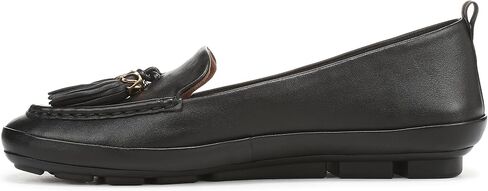 Naturalizer Women's Betsy Driving Style Loafer in Kuwait