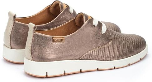 Pikolinos Flats Leather Madrid للمرأة in Kuwait