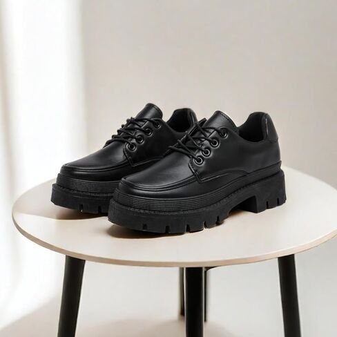 أحذية Memon Oxford للنساء ، منصة Oxfords للنساء ، منخفضة الكعب الدنيتي in Kuwait