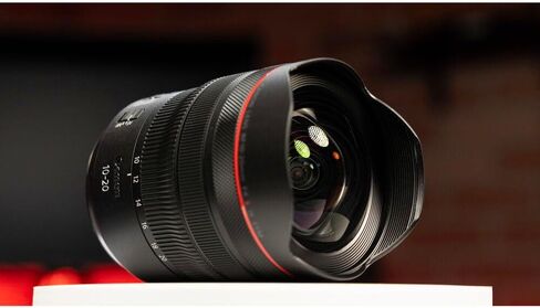 Canon RF 10-20mm f/4 L هو عدسة STM-تكبير الزاوية في جميع أنحاء الواسعة مع تثبيت الصورة ، وبطاقات STM Autofcus & L-Series للمناظر الطبيعية (6182C002) + بطاقة ذاكرة 64 جيجابايت in Kuwait
