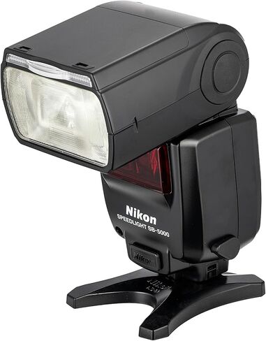 Nikon SB-5000 AF Speedlight Flash و I-TTL والراديو والتحكم اللاسلكي البصري ونظام التبريد للتصوير المستمر-لنيكون DSLR والكاميرات غير المرآة + 4x AA مع شاحن + أكثر (متجددة) in Saudi Arabia