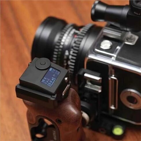 Professional Camera Light Meter, Photography Reflection Meter for Vintage Cameras, Real-Time Exposure & Range Measurement Tool with Hot/Cold Shoe Mount (Black) in Kuwait