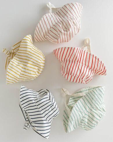 Pehr Baby Bucket Hat - Stripes Away Peony (Girls) | قبعة شمس القطن العضوية مع حزام | نسيج بوبلين الناعم | حافة واسعة | صنعت أخلاقيا | آلة قابلة للغسل | 6-12 أشهر in Saudi Arabia