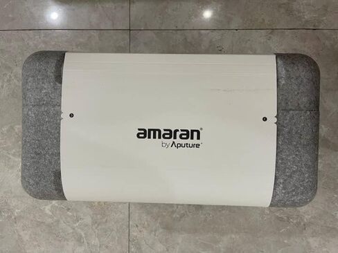 Aputure Amaran 300C مع طقم حامل خفيف 280 سم ، 300 واط 2500K إلى 7500K Bowens Mount مستمر LED LED LID BLUETOOTH CONTRIN in Kuwait