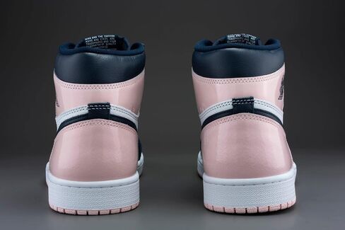 Nike Wmns Air Jordan 1 High Og SE - Atmosphere / Obsidian White in Saudi Arabia