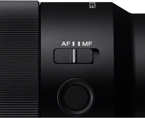 Sony Fe 50mm F/2.8 Macro Lens (SEL50M28) + Cleaning Kit + Lens Filter Kit + Lens Cap in Saudi Arabia