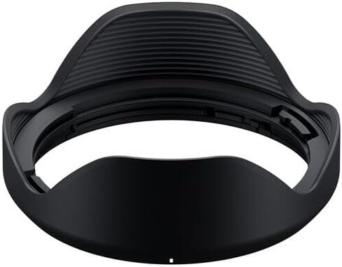 Tamron 11-20mm f/2.8 DI III-A RXD Lens متوافق مع Canon RF Mount (APS-C) | حزمة مع مرشح الأشعة فوق البنفسجية 67 مم + مجموعة تنظيف الكاميرا + قلم العدسة + حارس غطاء العدسة + قطعة قماش لتنظيف الألياف الدقيقة (6 عناصر) in Kuwait