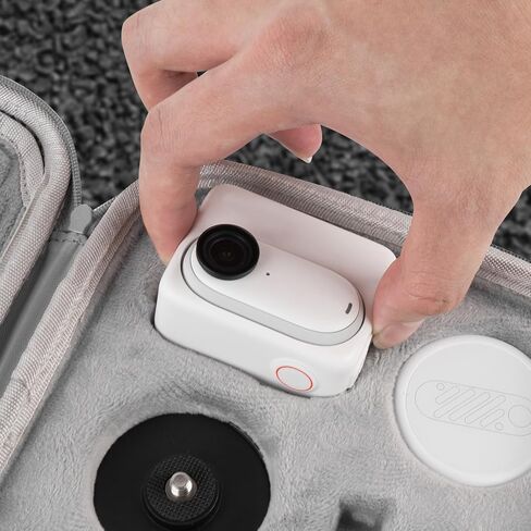 قشرة سفر قشرة صلبة EVA متوافقة مع Insta360 Go 3 و GO 3S Vlogging Action Camera Gear ، حقيبة حامي محمولة مضغوطة للمغامرات الخارجية والسفر (أسود) in Saudi Arabia