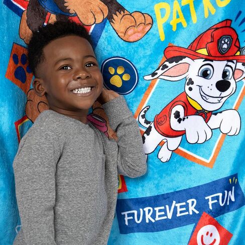 Paw Paw Patrol Musical Warm ، Plush ، بطانية تلعب عبارات ممتعة من العرض - مريحة ومريحة لطفلك ، الأزرق in Saudi Arabia
