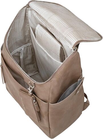 Petunia Pickle Bottom Tempo Propack ، المصممة للعائلات المزدحمة ، وترابط على عربة أو حقيبة ، مقصورة رئيسية واسعة ، Brioche in Saudi Arabia