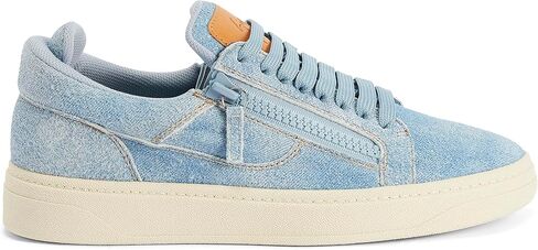 Giuseppe Zanotti GZ94 in Kuwait