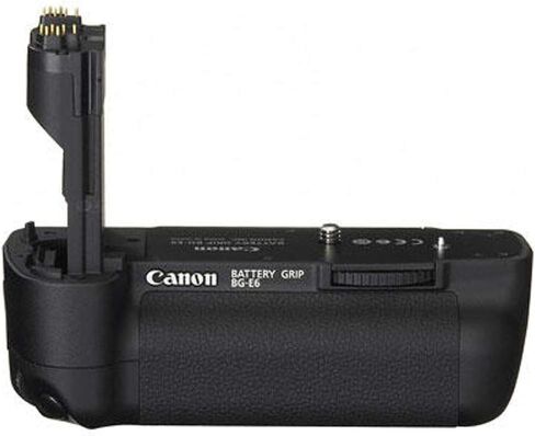 Used Canon BG-E6 Battery Grip for EOS 5D (A Little wear) in Saudi Arabia