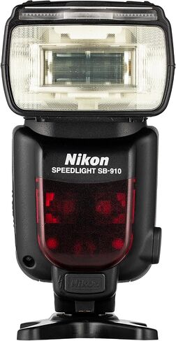 Nikon SB-910 Speedlight Flash | فلاش عالي الطاقة على الكاميرا DSLRS (4809) + AA بطاريات قابلة لإعادة الشحن + فلاش براكيت + طقم التنظيف in Saudi Arabia