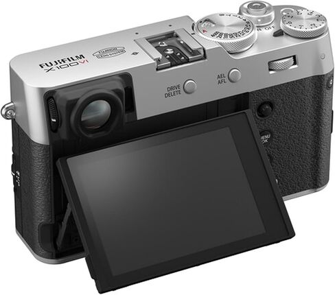 الكاميرا الرقمية Fujifilm X100VI (Silver) + 64 جيجابايت من الذاكرة + حزمة برامج الاستقرار + أكثر (حزمة القيمة) in Saudi Arabia