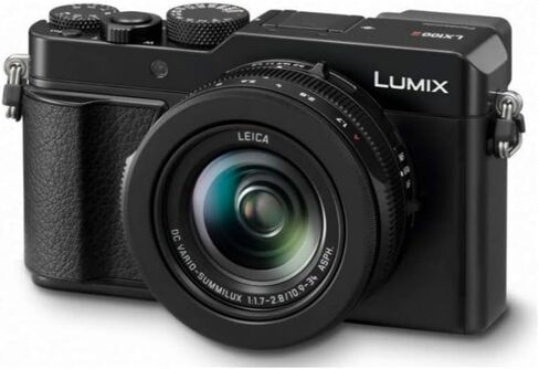 Panasonic Lumix LX100 II Large Four Thirds 21.7 MP Multi Aspect Sensor 24-75mm Leica DC VARIO-SUMMILUX F1.7-2.8 Lens Wi-Fi and Bluetooth Camera with 3in LCD, Black (DC-LX100M2) (Renewed) in Saudi Arabia
