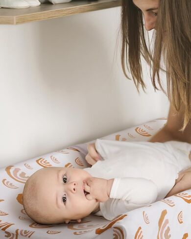 غطاء وسادة تغيير حفاضات الأطفال من بيبي باي، أغطية طاولات تغيير حفاضات الأطفال من القطن فائق النعومة، ملاءات غطاء وسادة تغيير حفاضات الأطفال للفتيات والأولاد، عبوتان (بوهو قوس قزح) in Kuwait