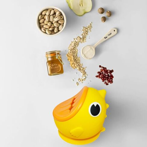 حاويات وجبات خفيفة للأطفال من السيليكون من دينو مع شفط للأطفال الصغار، أكواب وجبات خفيفة ناعمة وآمنة وخالية من مادة BPA مع مرايل سيليكون مجانية، باللون الأخضر. in Kuwait