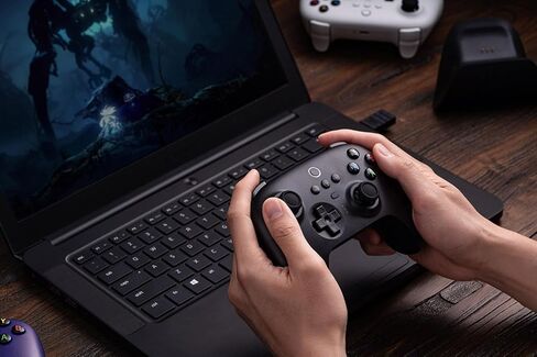 وحدة تحكم لاسلكية 8Bitdo Ultimate 2.4g مع قاعدة شحن، وحدة تحكم 2.4g للكمبيوتر الشخصي، Android، Steam Deck & iPhone، iPad، macOS وApple TV (وردي باستيل) in Saudi Arabia